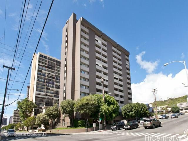 Property Photo:  824 Kinau Street 1209  HI 96813 