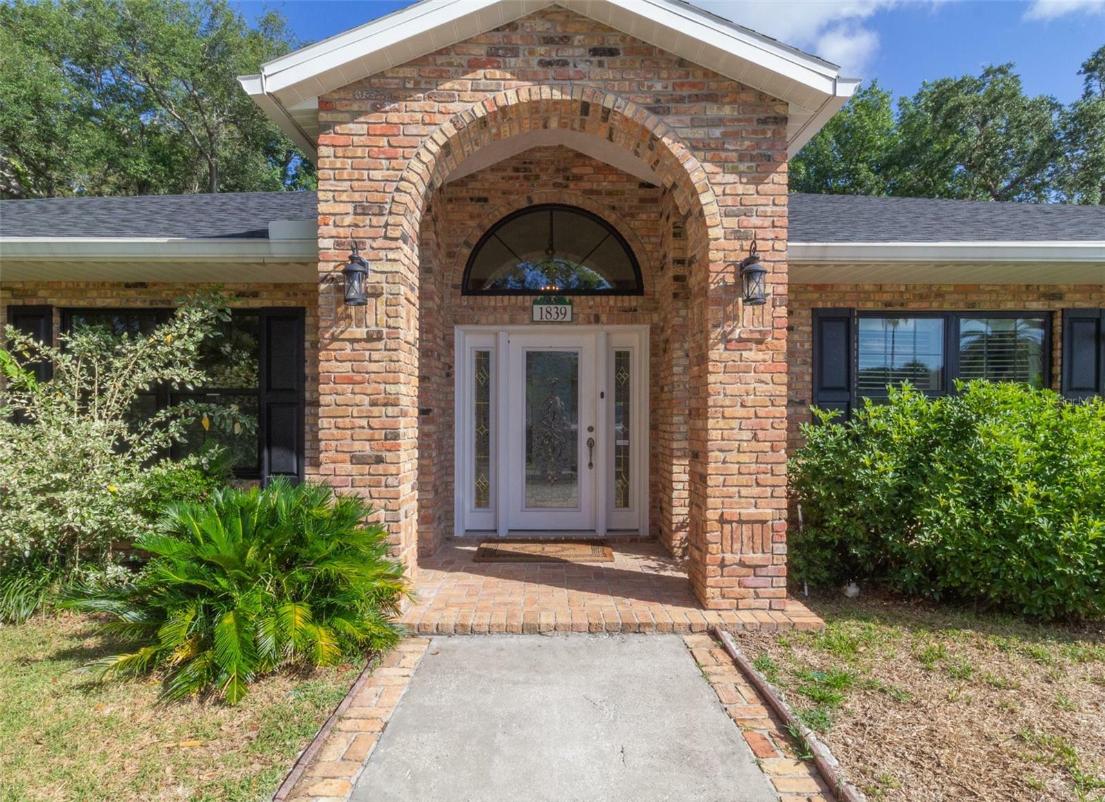 Property Photo:  1839 Spruce Creek Boulevard  FL 32128 