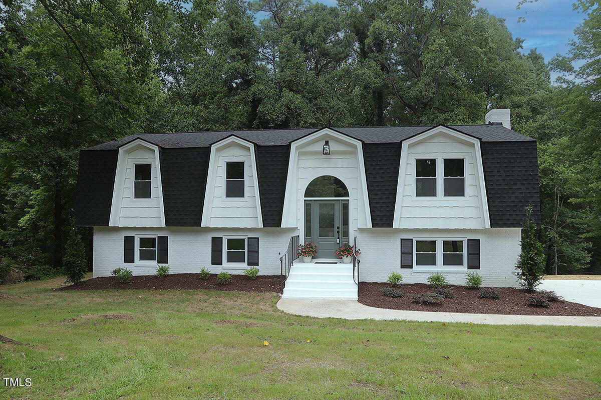 Property Photo:  109 Chatterson Drive  NC 27615 