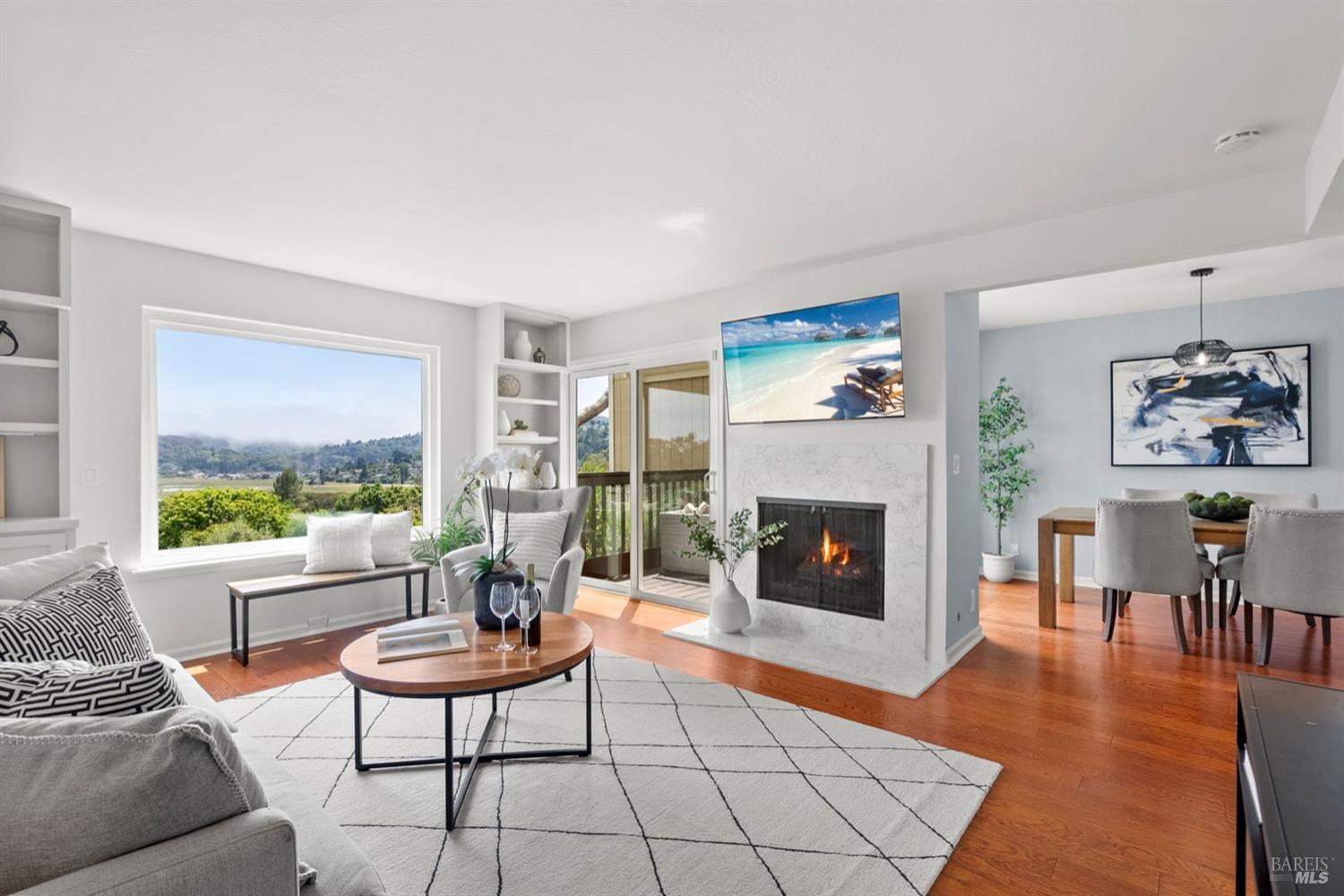 Property Photo:  4 Brooke Circle  CA 94941 