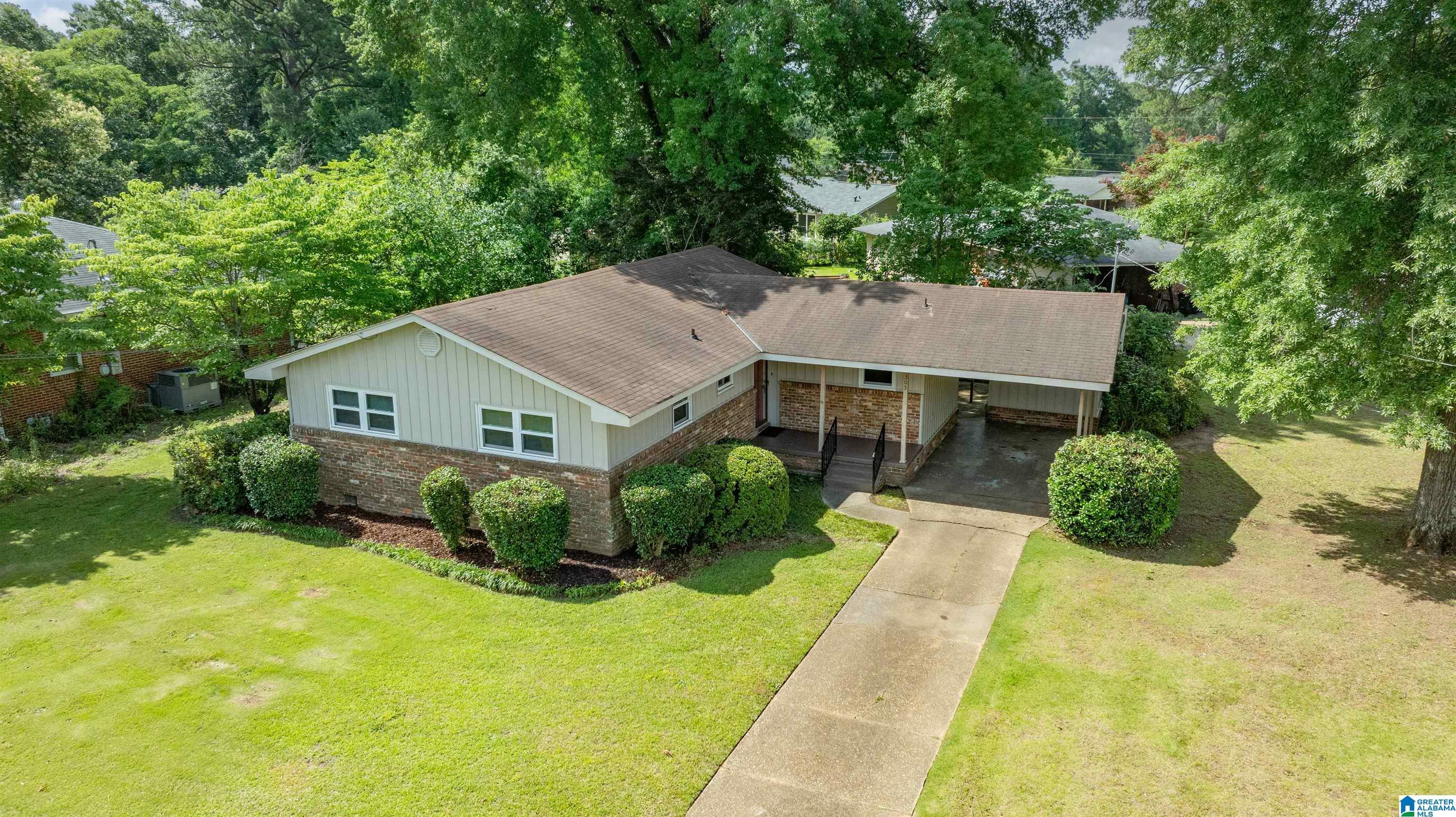 Property Photo:  305 30th Street  AL 35405 