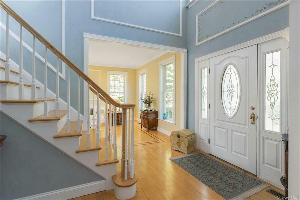 Property Photo:  2674 Deer Track Court  NY 10547 