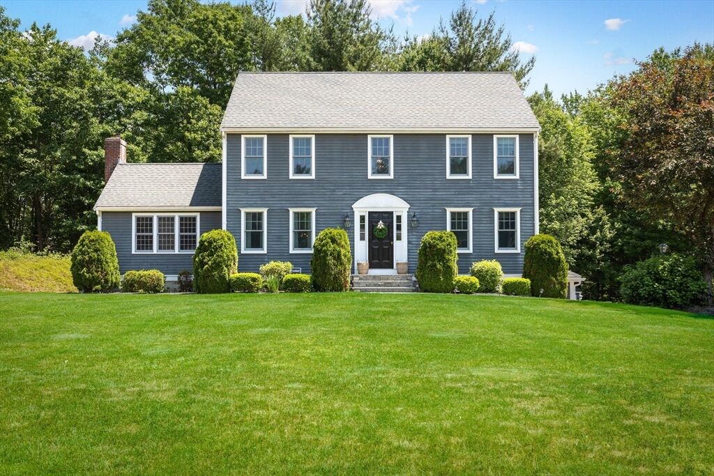 Property Photo:  2 Mulberry Ln  MA 02324 