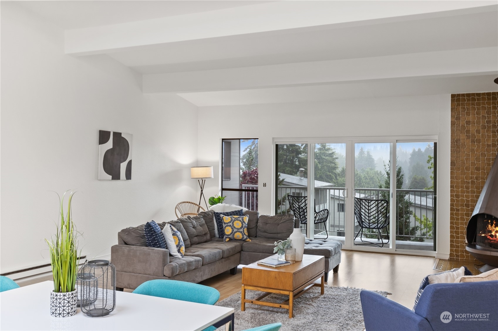 Property Photo: 13239 15th Avenue NE A21 WA 98125