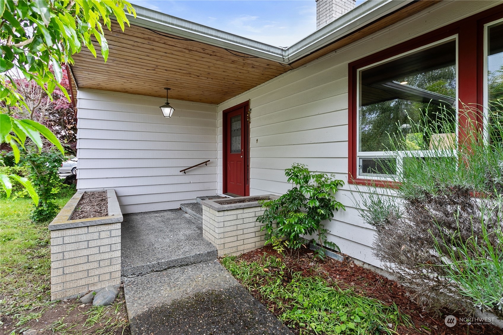 Property Photo:  2204 Vining Street  WA 98229 