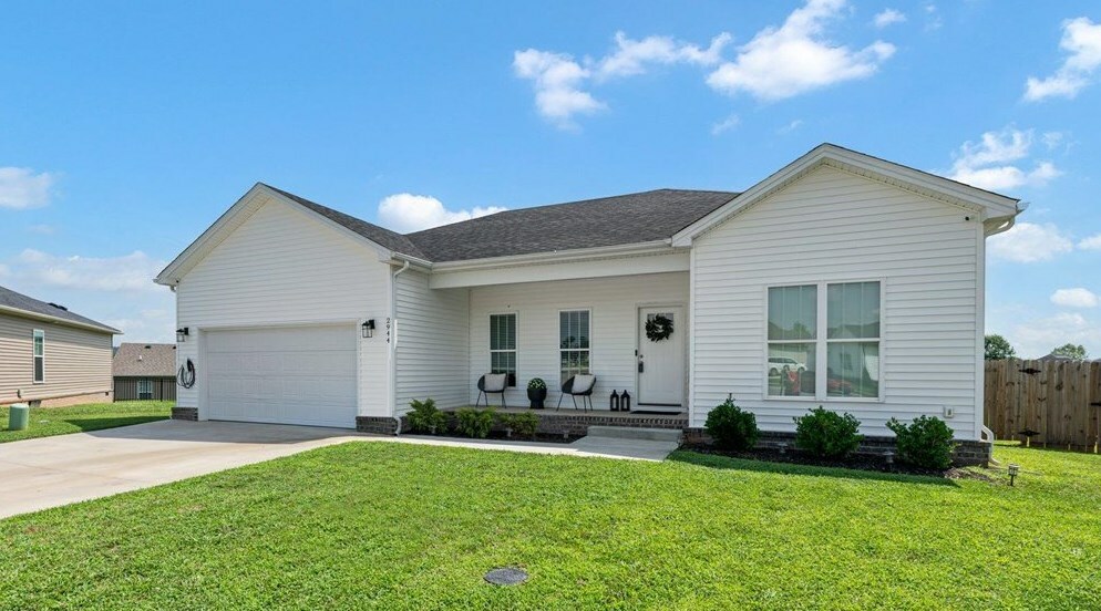 Property Photo:  2944 Laredo Court  KY 42101 