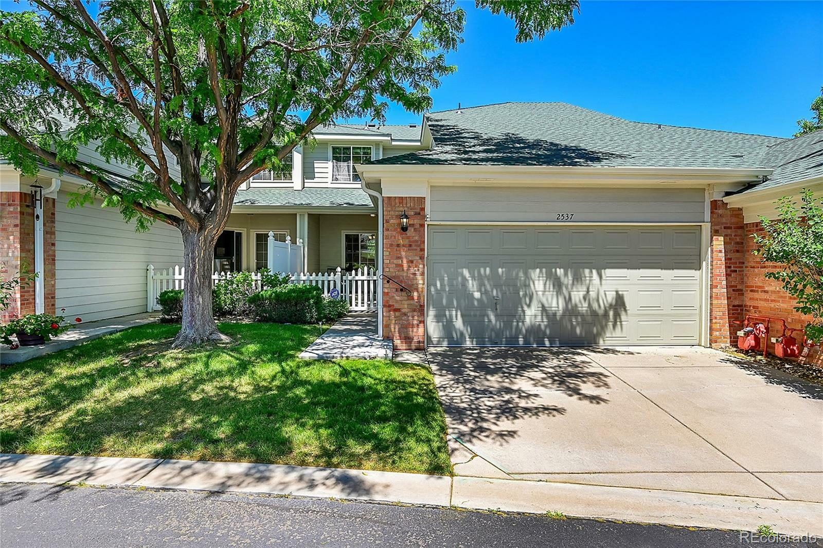 Property Photo:  2537 S Tucson Circle  CO 80014 