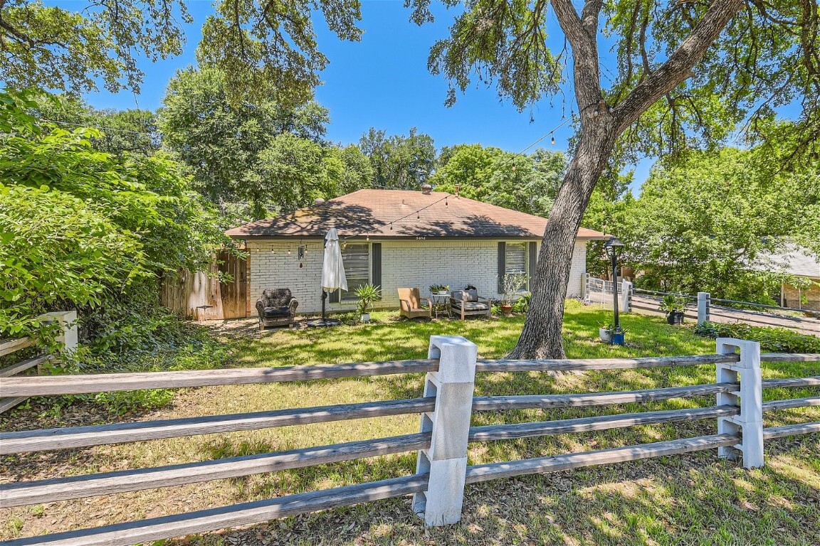 Property Photo:  3404 South Oak Drive  TX 78704 