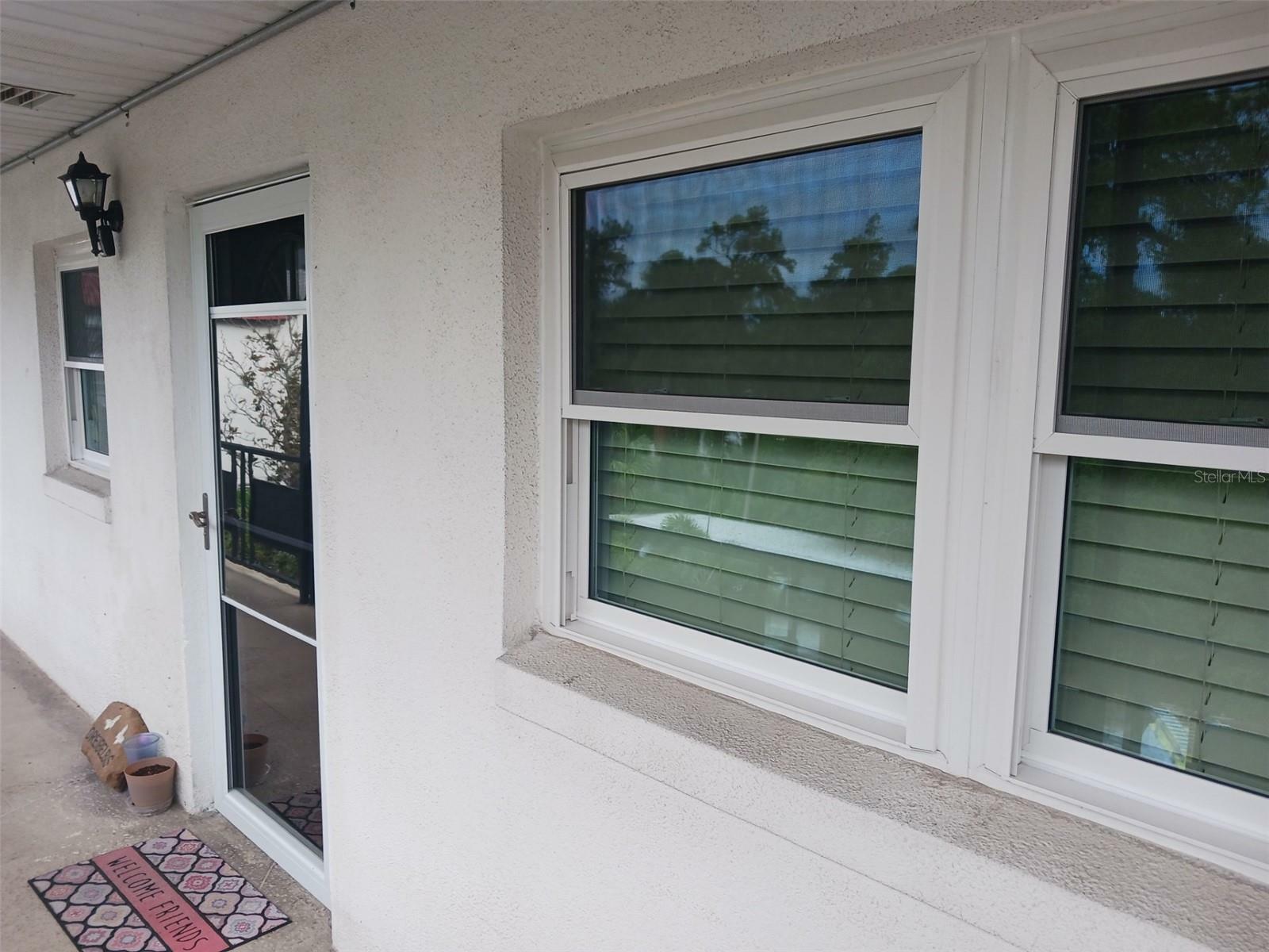 Property Photo:  200 El Camino Drive 411  FL 33884 