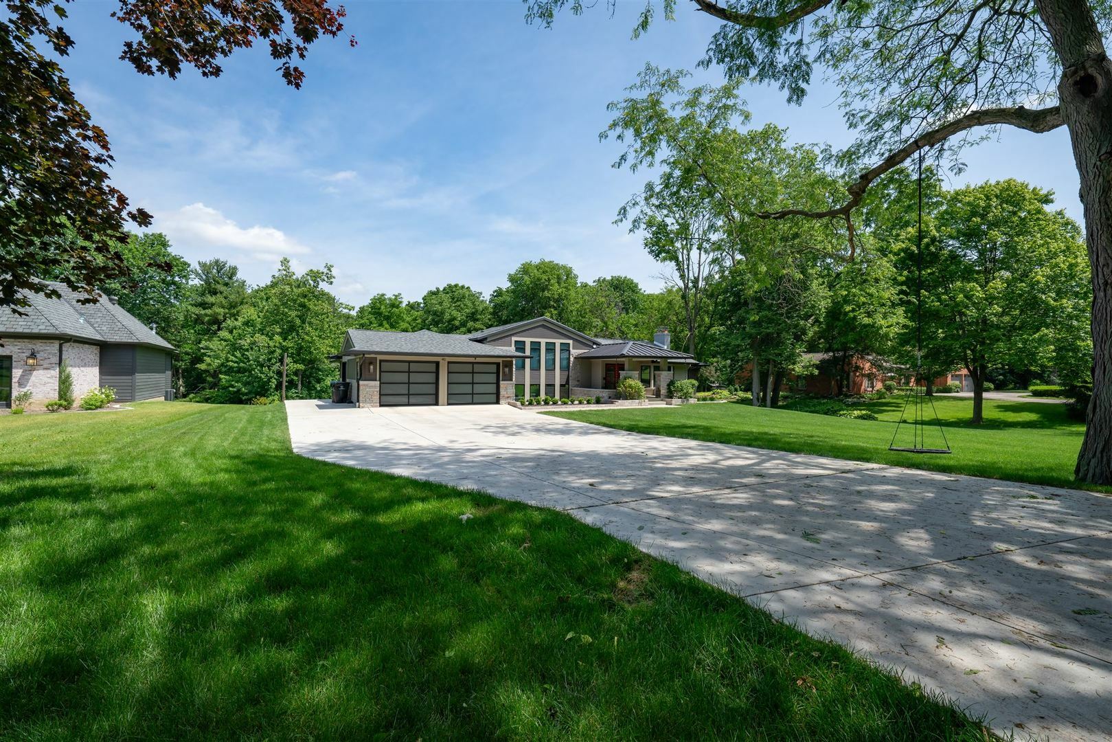 Property Photo:  40 Sunset Road  IL 61701 