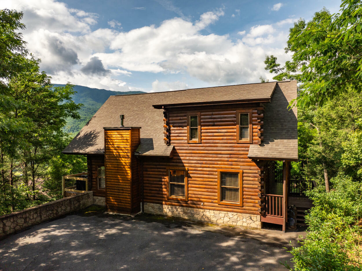 Property Photo:  3902 Duck Hollow Road  TN 37738 