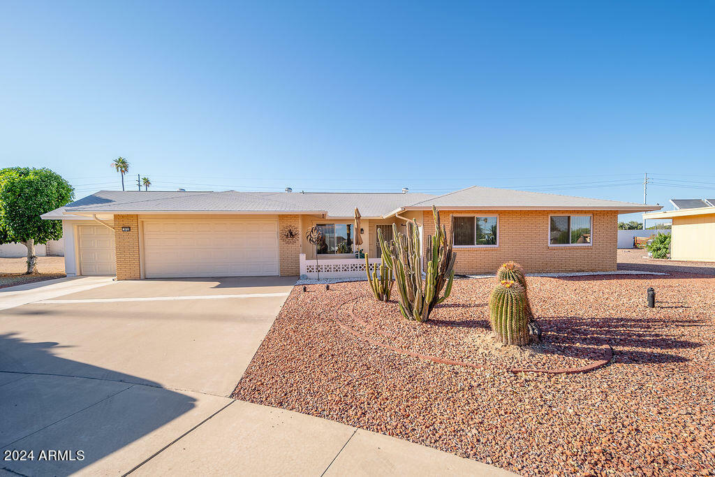 Property Photo: 9710 W Campana Drive AZ 85351