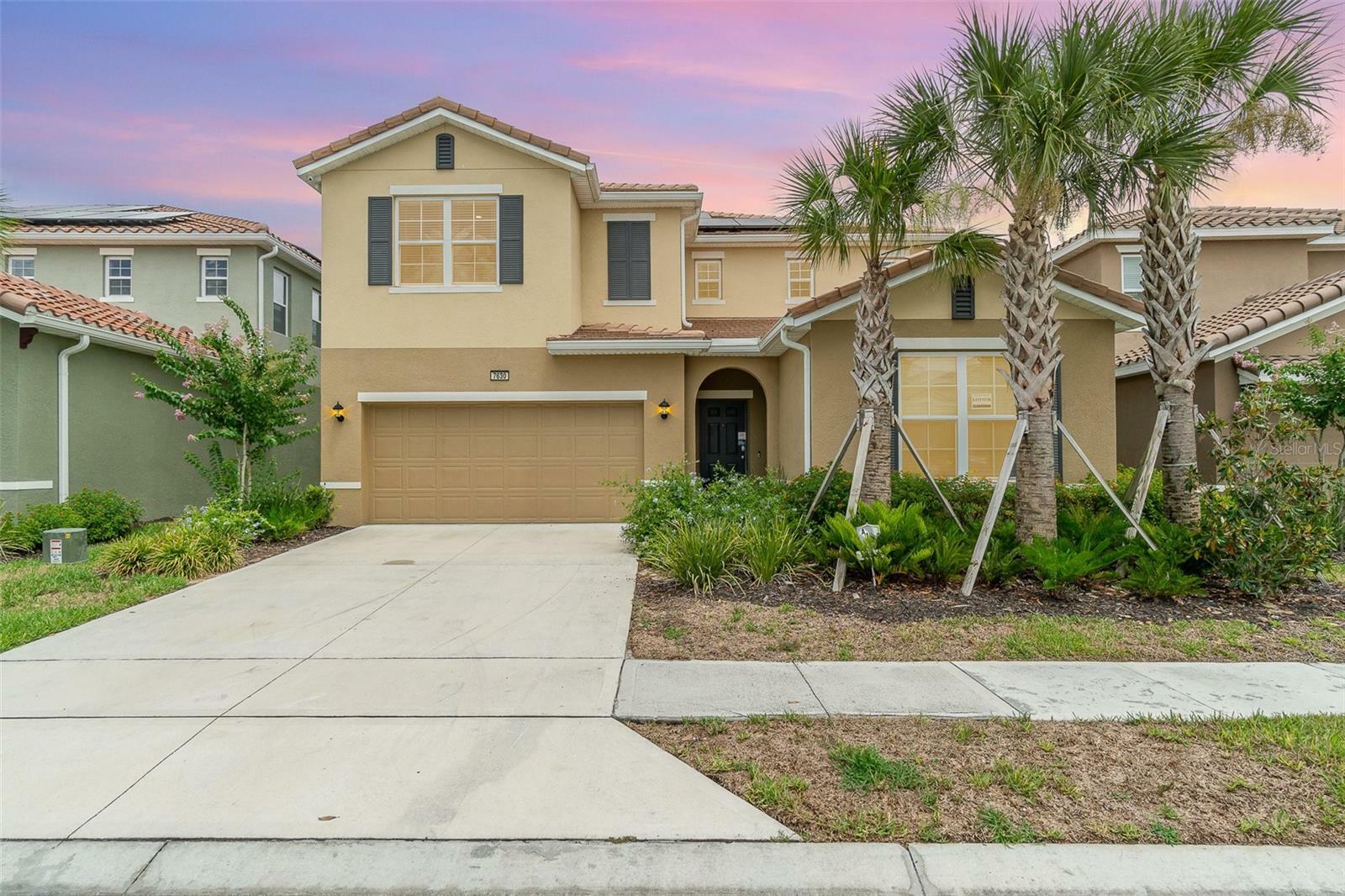 Property Photo:  7630 Oakmoss Loop  FL 33837 