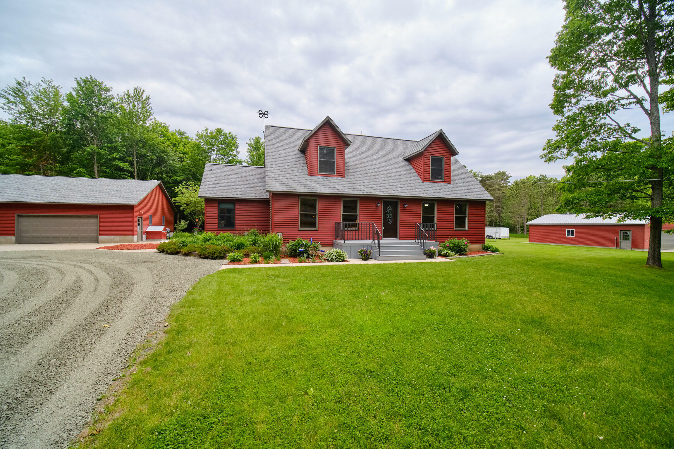 Property Photo:  7529 N Quarterline Road  MI 49411 