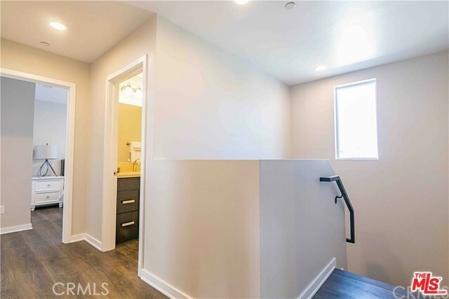 Property Photo:  1556 W 220th Street  CA 90501 