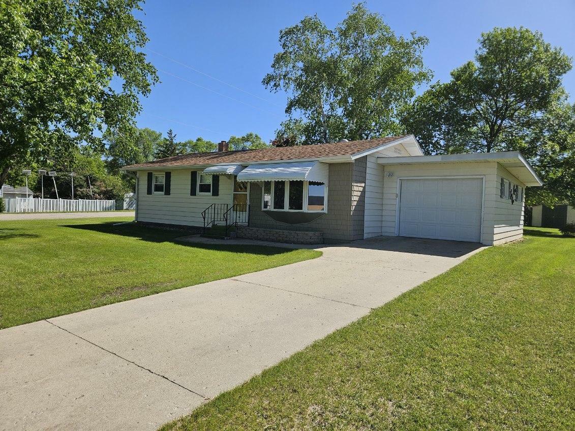 409 Richwood Road  Detroit Lakes MN 56501 photo