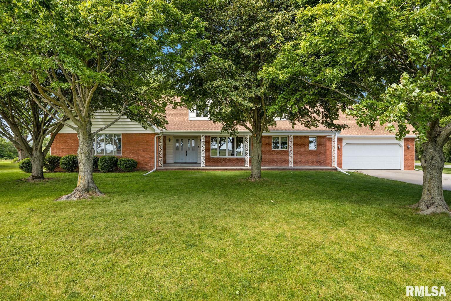 Property Photo:  233 W Guth Road  IL 61571 