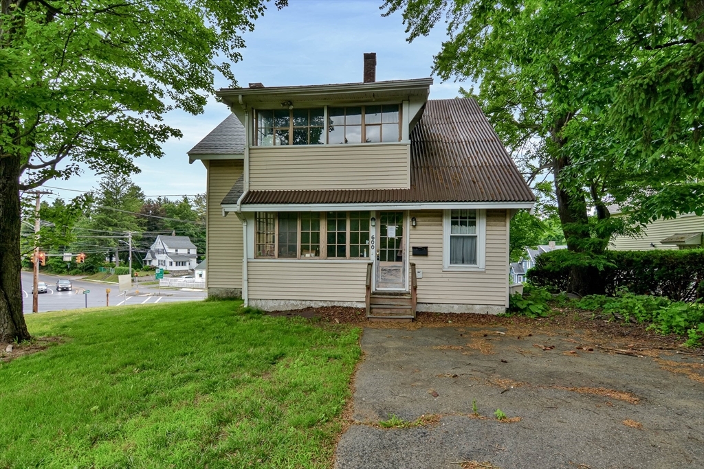 Property Photo:  600 Sunderland Rd  MA 01604 