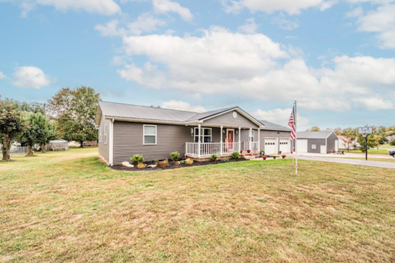 Property Photo:  509 Old Edmonton Road  KY 42141 