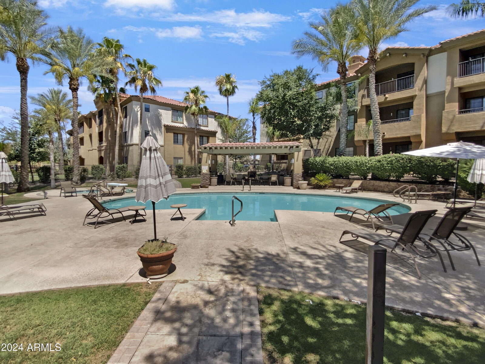Property Photo: 5302 E Van Buren Street 1059 AZ 85008