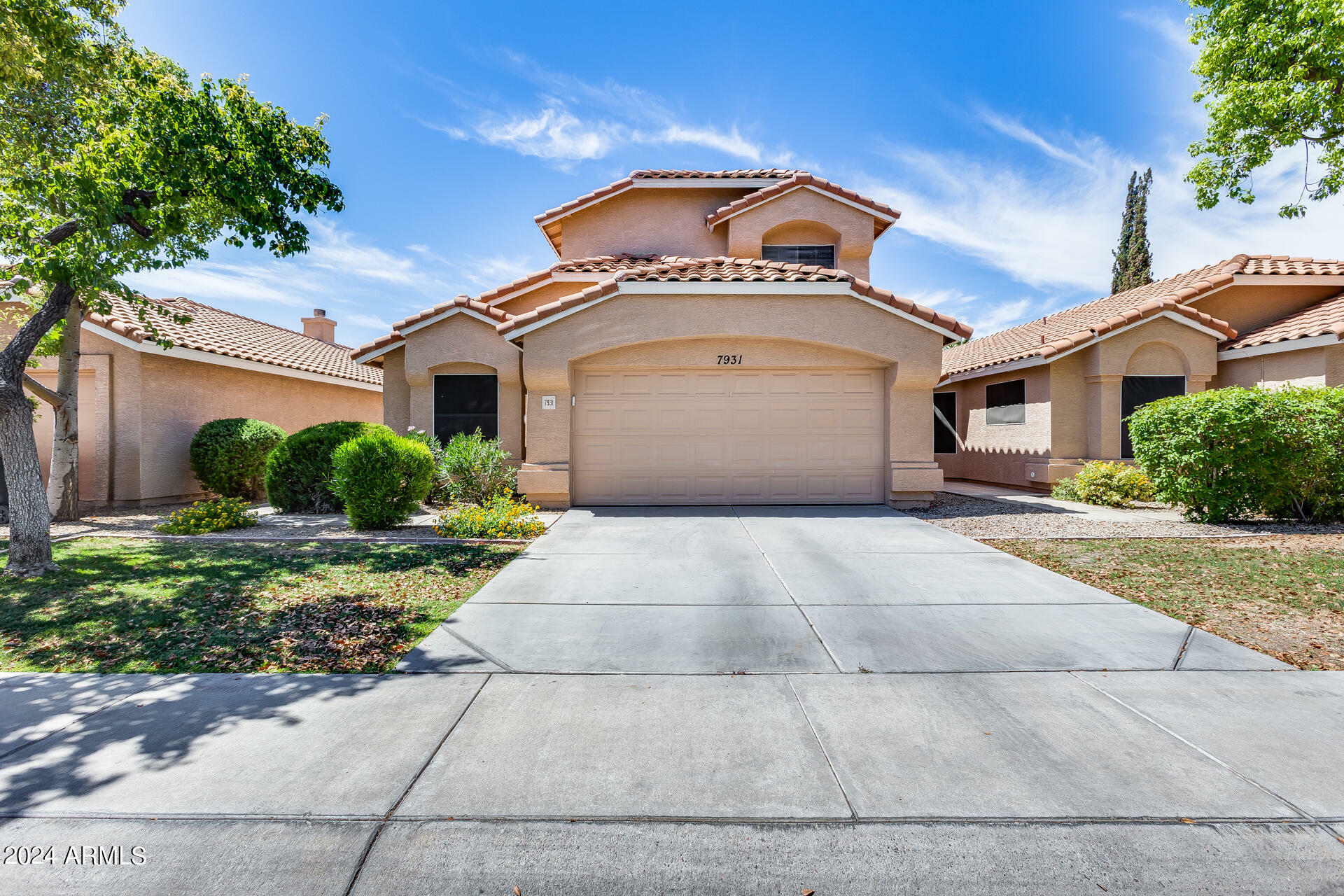Property Photo:  7931 W Laurel Lane  AZ 85345 