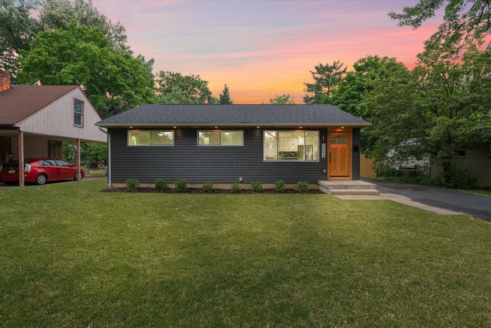 Property Photo:  2156 Bristol Road  OH 43221 