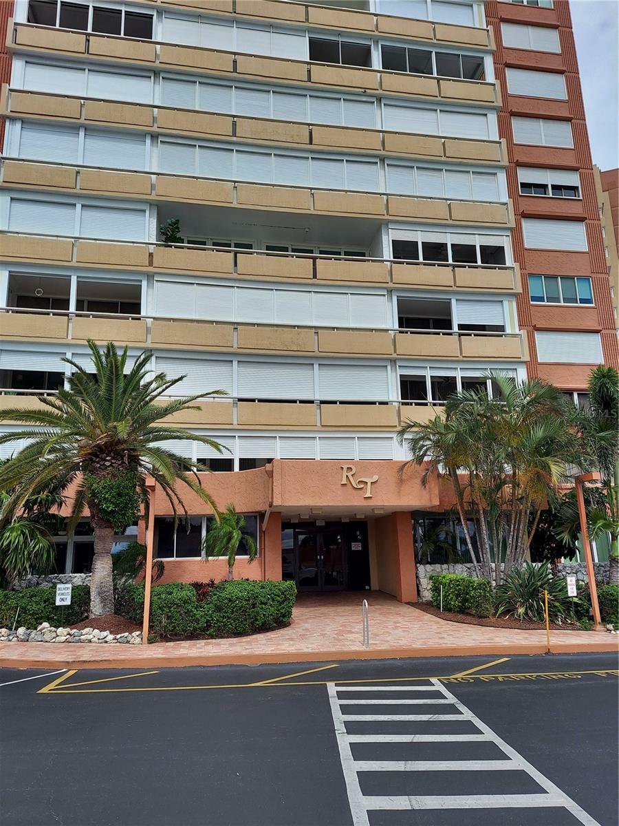 Property Photo:  17920 Gulf Boulevard 1104  FL 33708 