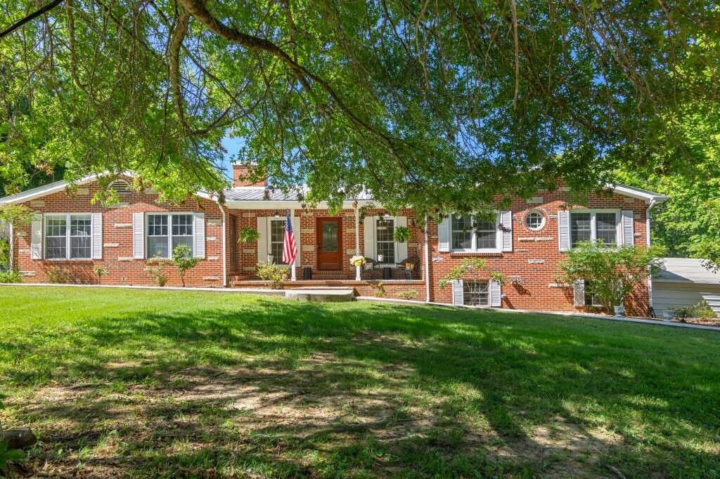 Property Photo:  3810 Kuykendall Rd  TN 38501 