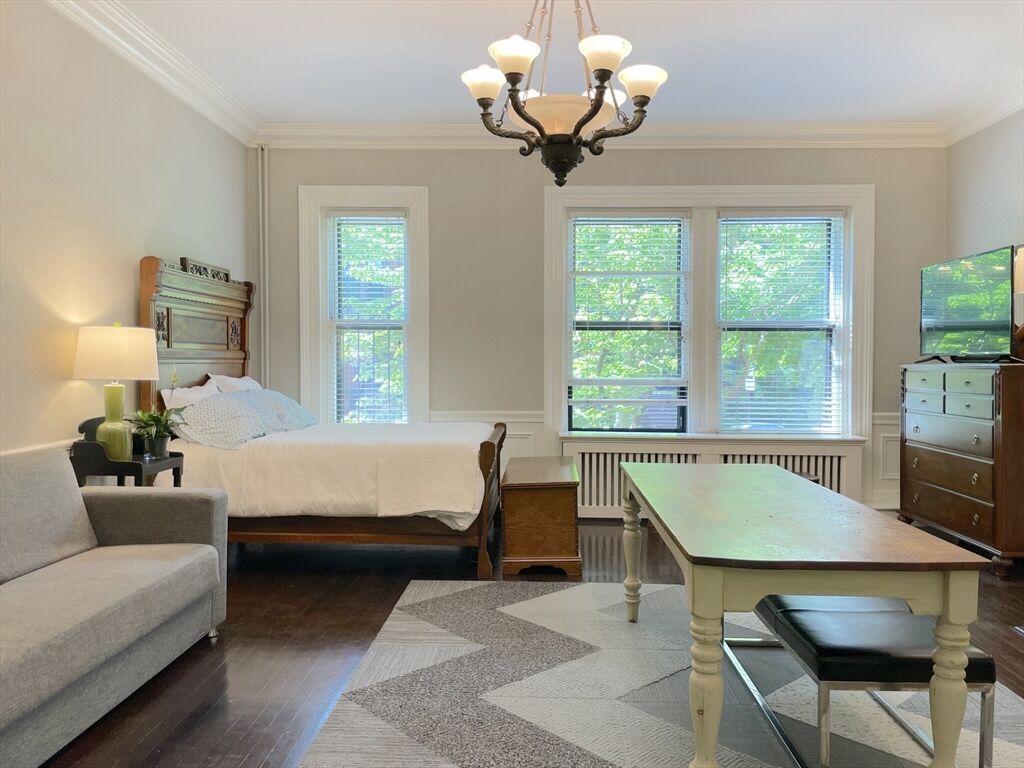 Property Photo: 164 Beacon Street 1 MA 02116