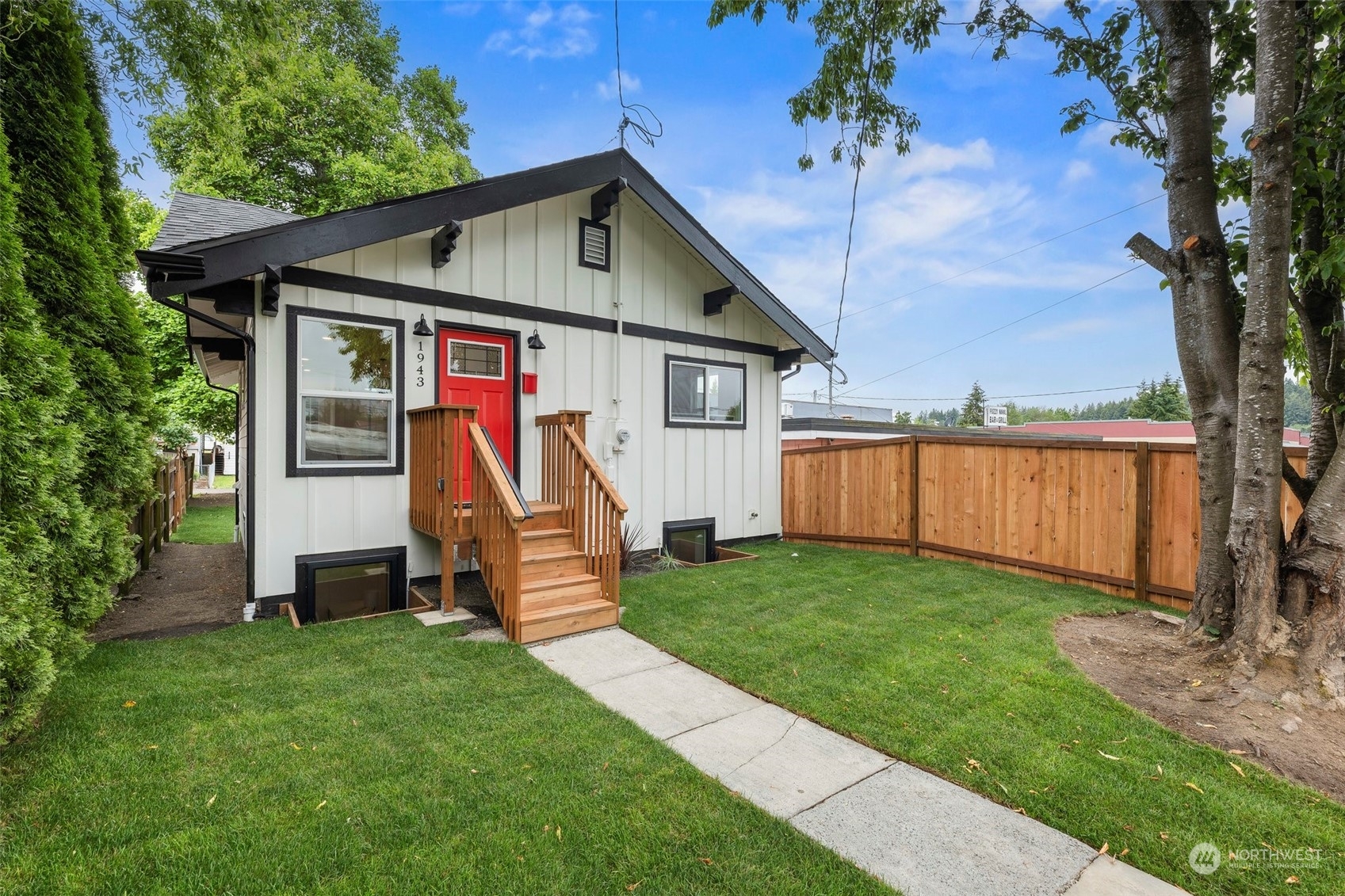 Property Photo:  1943 5th Street  WA 98337 