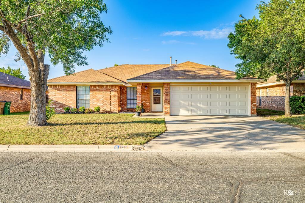 Property Photo:  1605 Idaho Ave  TX 76904 