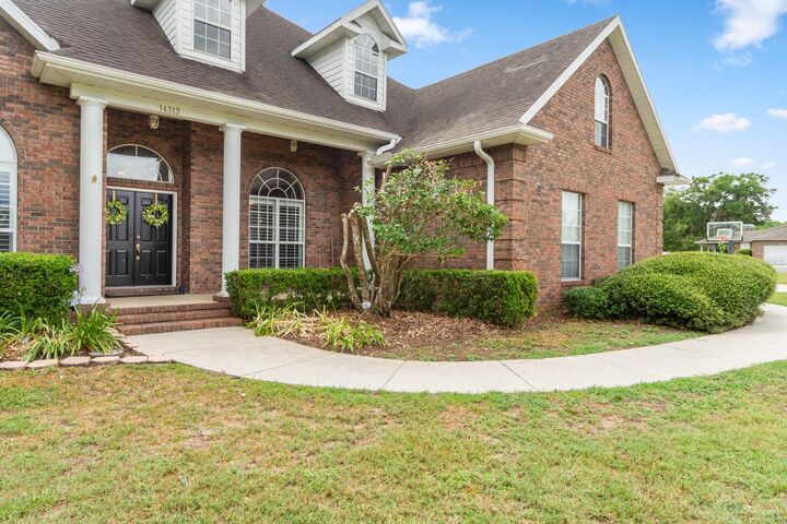 Property Photo: 14313 NW 60th Avenue FL 32615