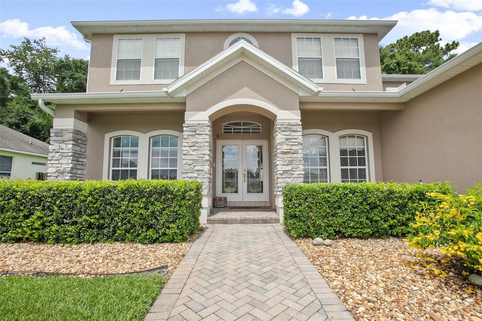 Property Photo:  122 Crystal Oak Drive  FL 32720 