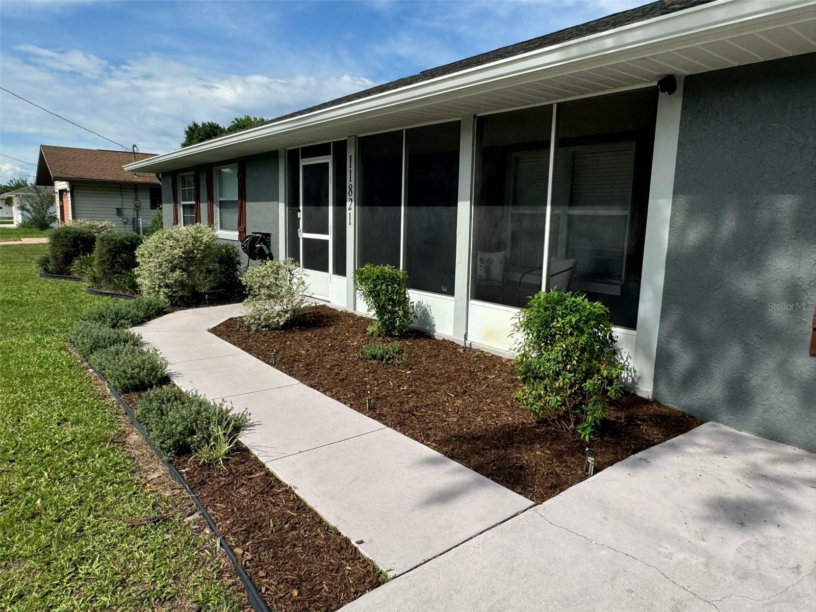 Property Photo:  11821 SE 84th Avenue  FL 34420 