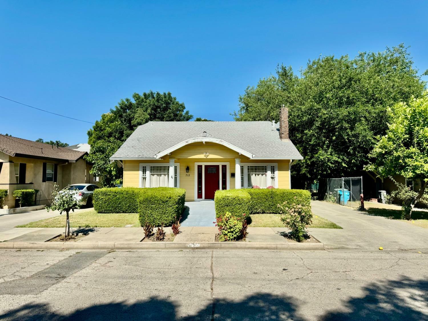 Property Photo:  712 Walnut Street  CA 95991 