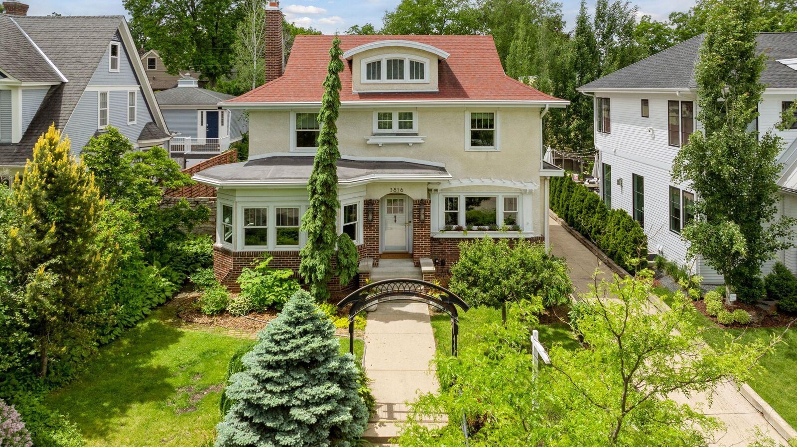Property Photo:  3816 Sheridan Avenue S  MN 55410 