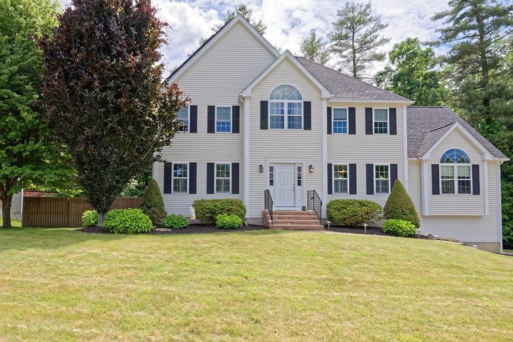 Property Photo:  20 Draper Woods Rd  MA 01518 