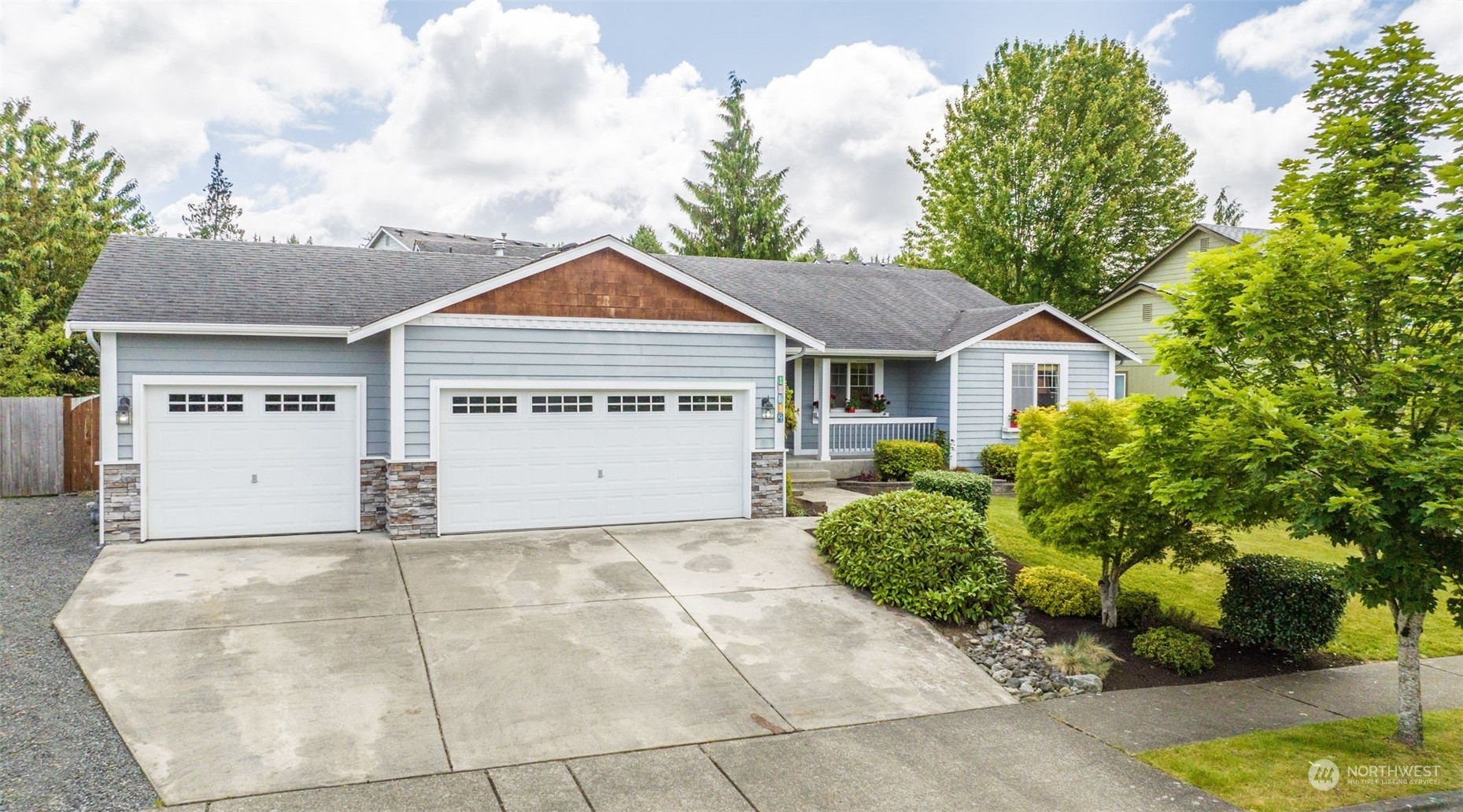 Property Photo:  17619 83rd Drive NE  WA 98223 