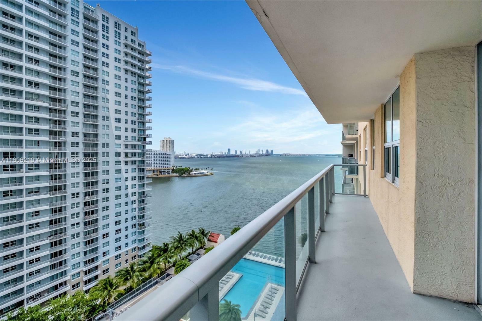 Property Photo:  1155 Brickell Bay Dr 1802  FL 33131 