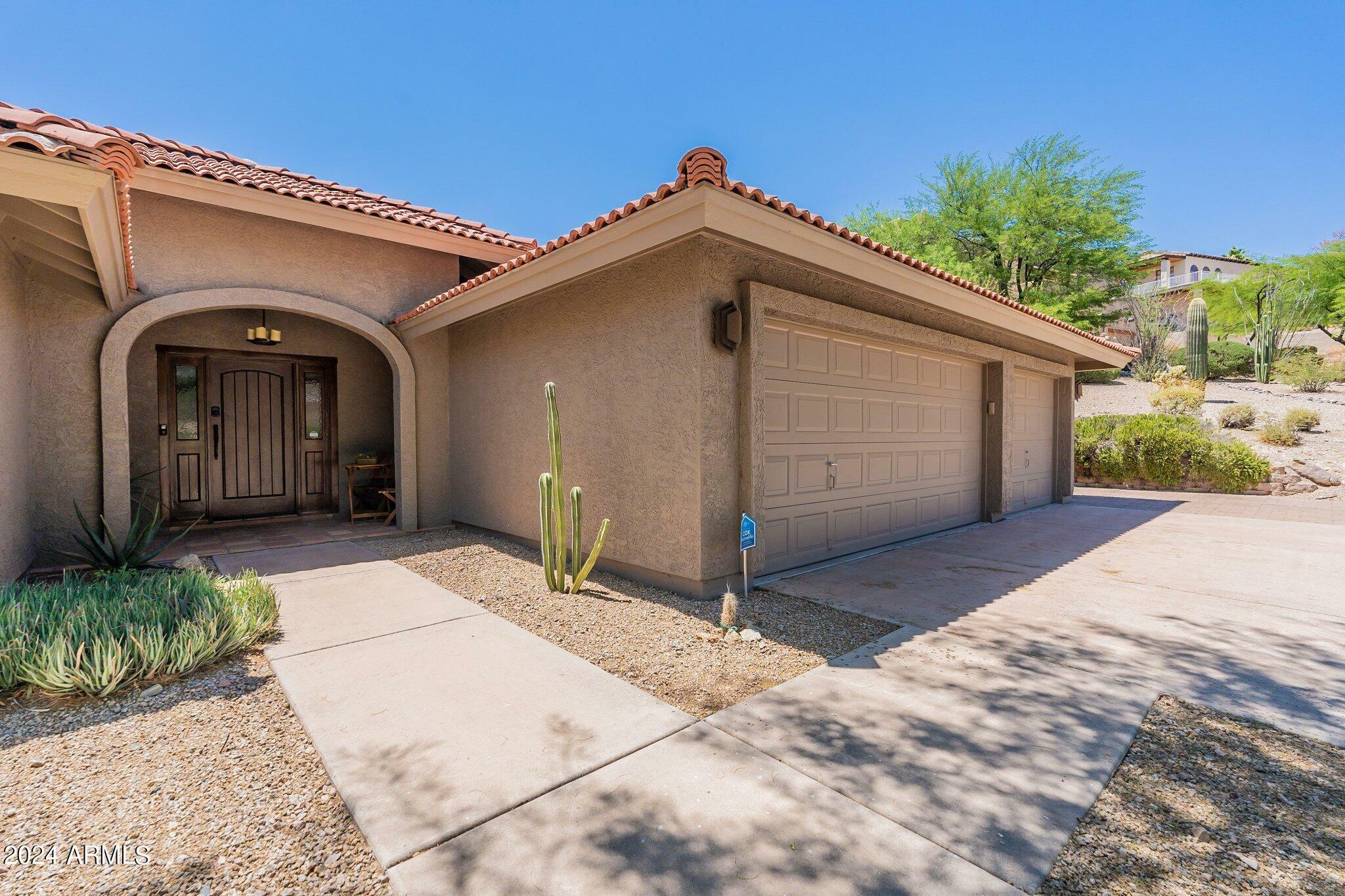 Property Photo:  16424 N Kim Drive  AZ 85268 