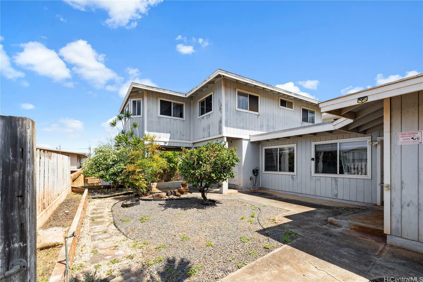 Property Photo:  3332A Maunaloa Avenue  HI 96816 