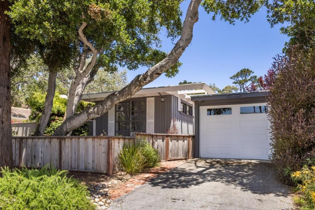 Property Photo:  0 Carmelo 5 SE Of 12th  CA 93921 