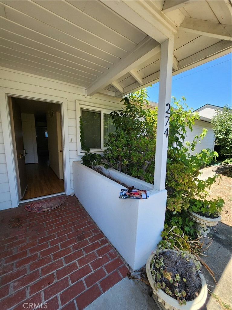 Property Photo:  274 Cuesta Drive  CA 93405 