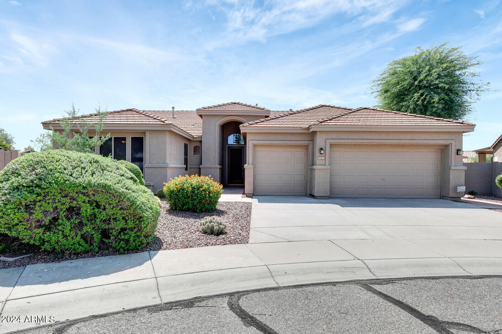 Property Photo: 4343 E Mossman Road AZ 85050