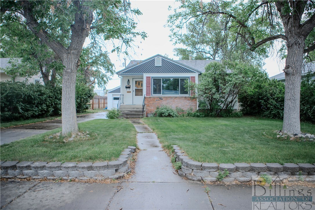 Property Photo:  1519 Burlington Avenue  MT 59102 