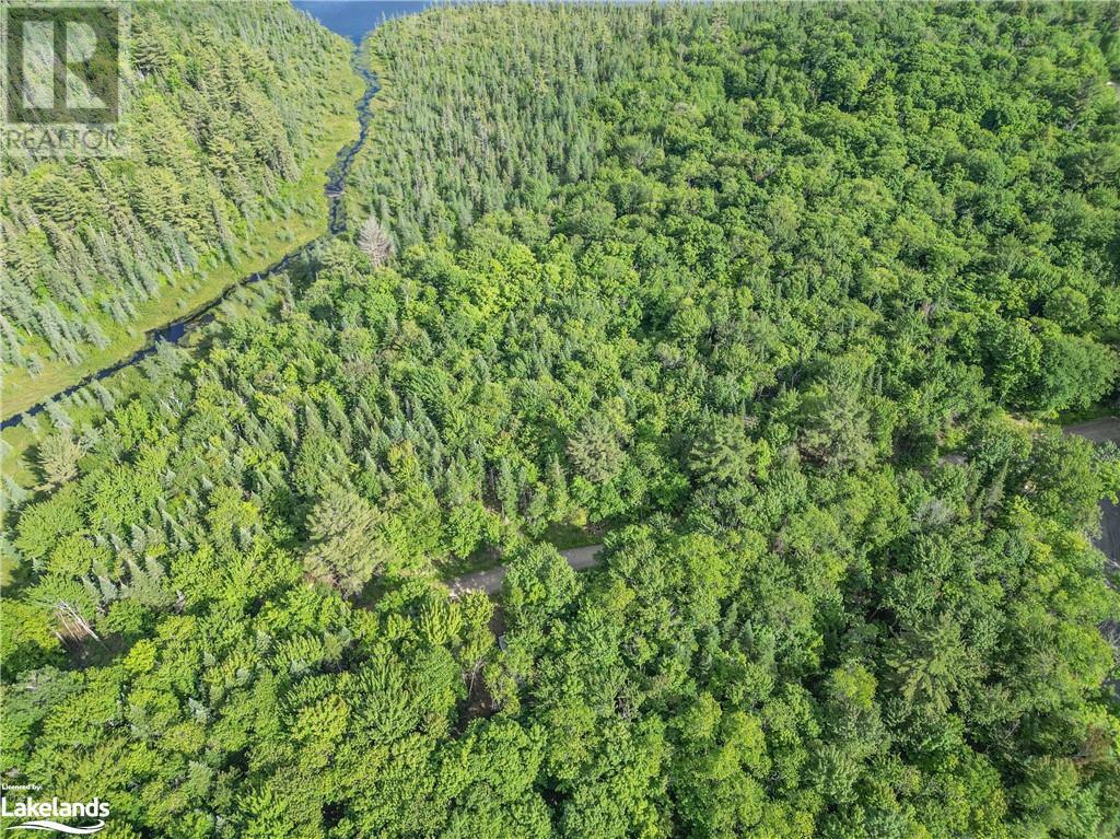 Photo de la propriété:  2 Axe Lake Road  ON P0A 1Y0 