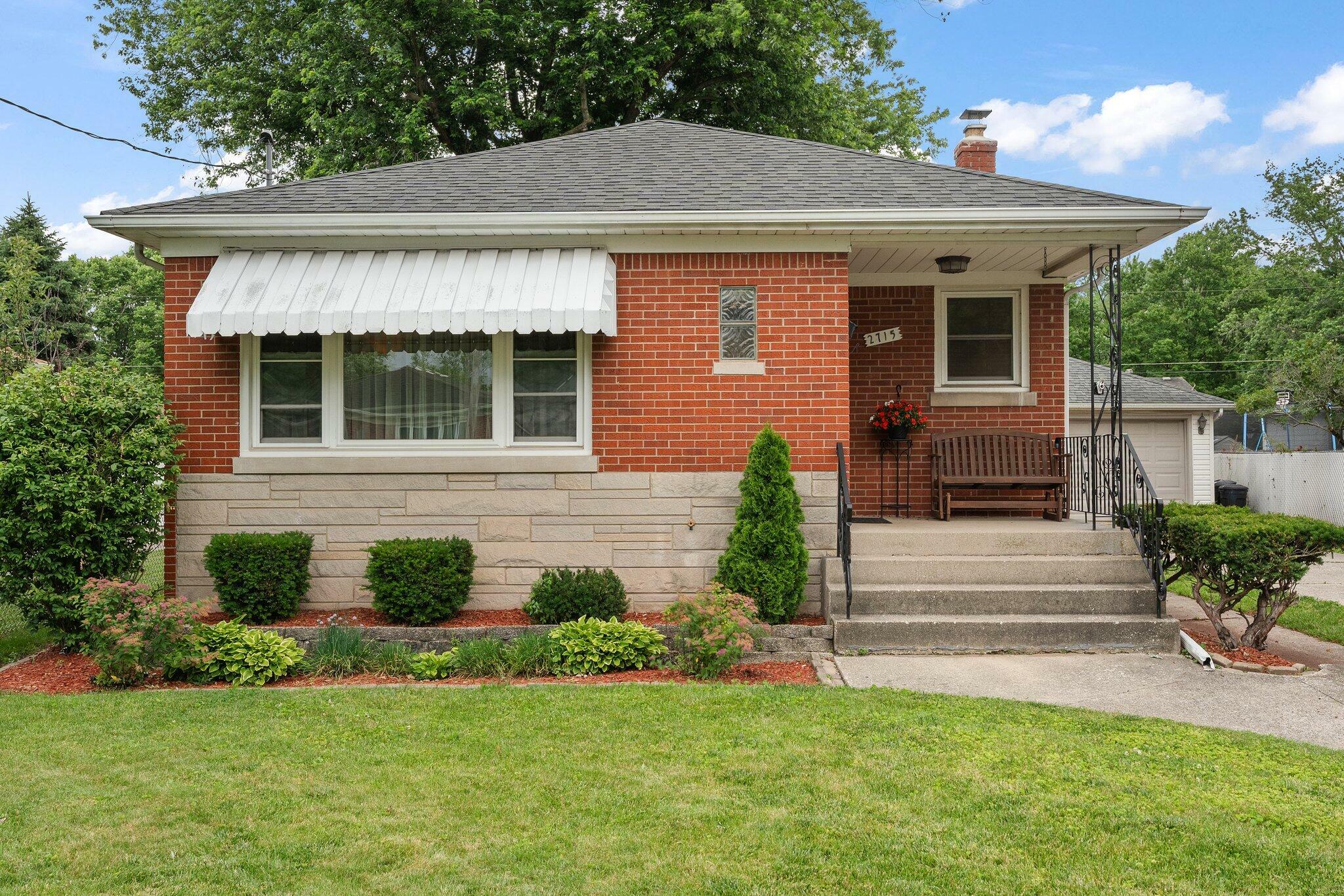 Property Photo: 2715 41st Street IN 46322