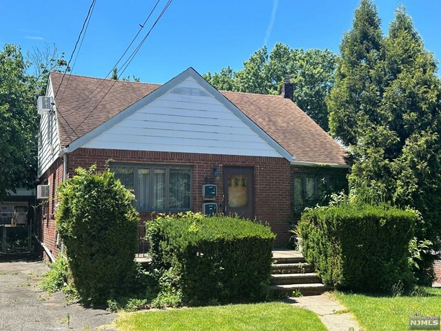 Property Photo: 80 W Palisades Boulevard NJ 07650