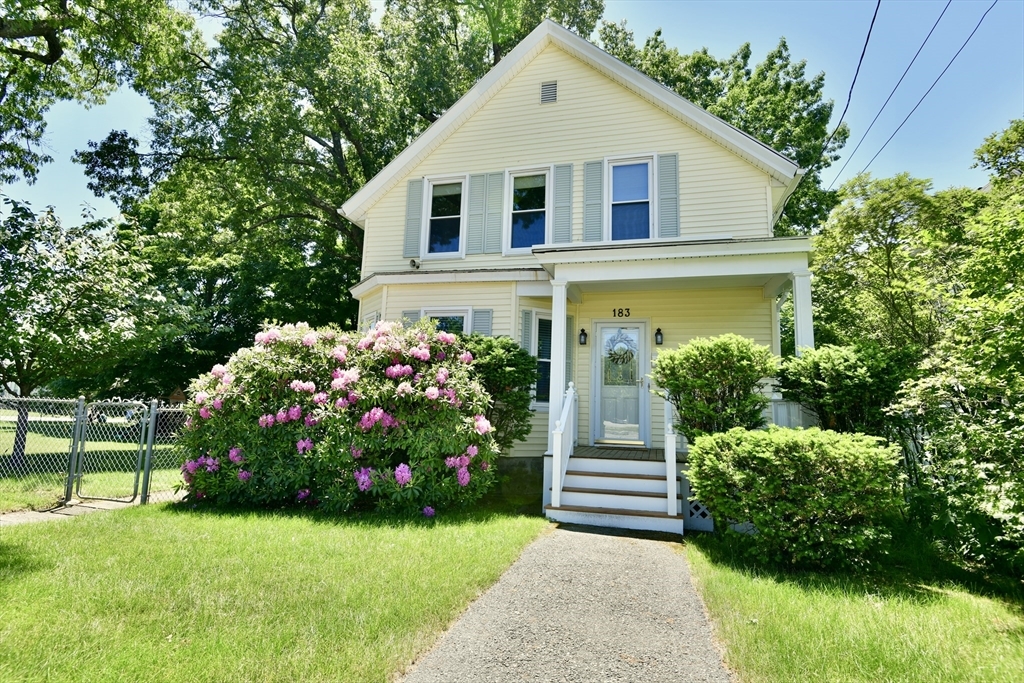 Property Photo: 183 Middlesex St MA 01863