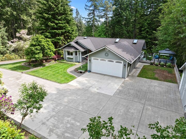 Property Photo:  8118 61st Avenue NW  WA 98332 